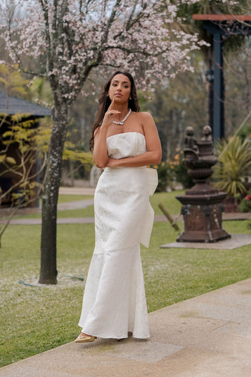 Vestido cai-cai texturado c/ laço nas costas - Branco