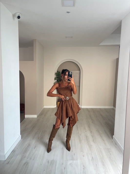 Vestido Country camel