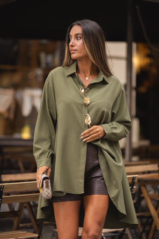 camisa oversize c/ botões removíveis - verde tropa