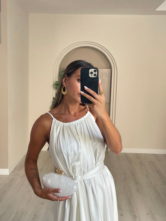 Vestido branco c/ cinto