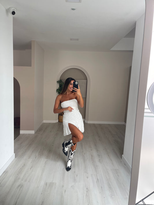 Vestido curto rendado - branco