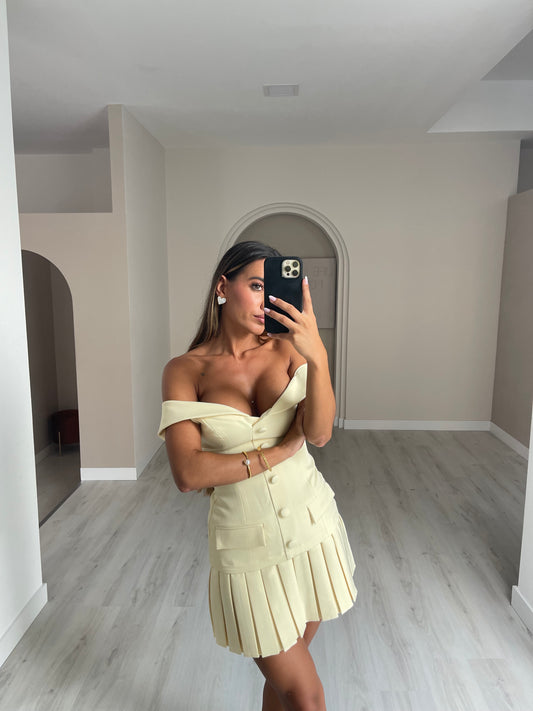 Vestido colegial amarelo
