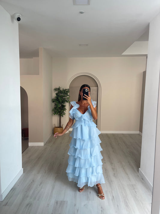 Vestido aos folhos azul bebé