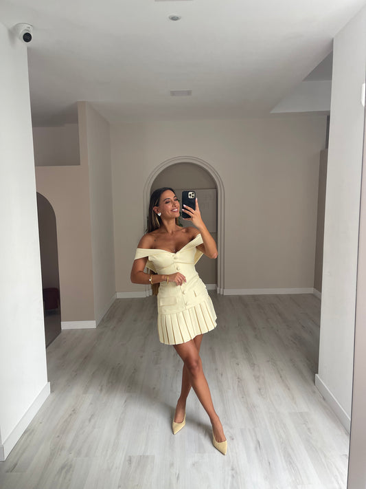 Vestido colegial amarelo