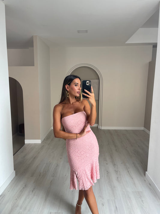 Vestido curto rendado - rosa