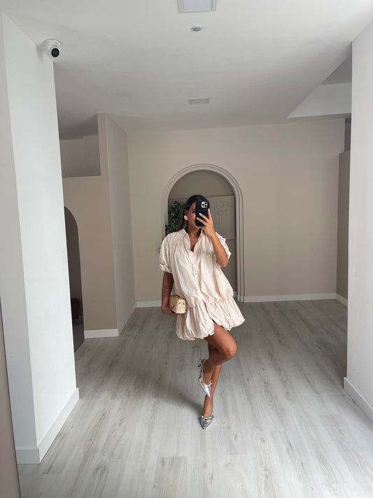 Vestido camiseiro curto - Bege