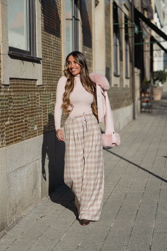 Camisola básica de gola alta - rosa bebé