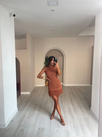Vestido de malha com franjas - tijolo