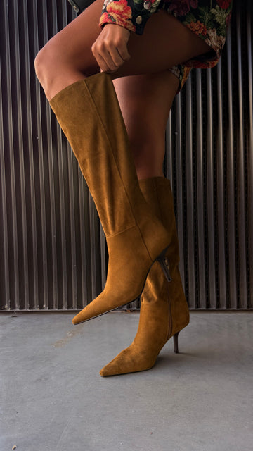 Bota Montana - Camel