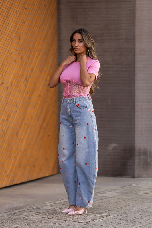 Tshirt c/ acabamento em renda - rosa