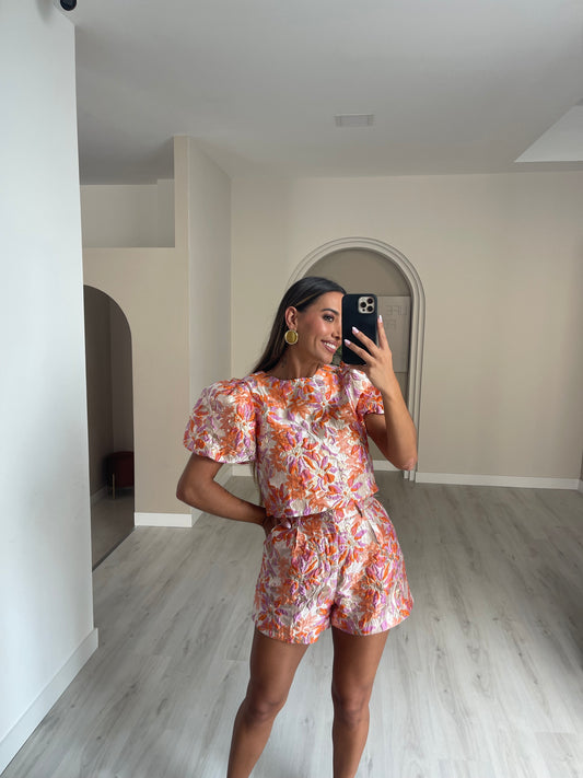 Blusa c/ Textura e manga balão - Laranja com roxo