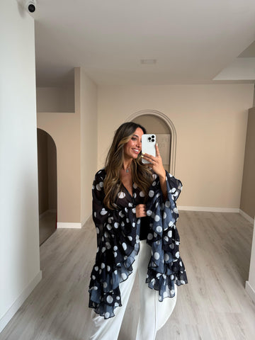 Blusa Manga Morcego - Preto c/ bolinhas brancas