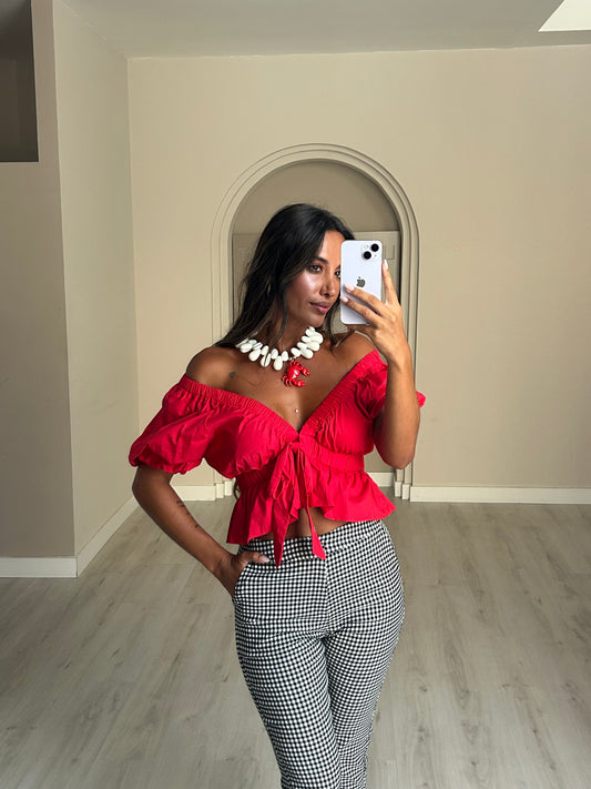 Blusa Vermelha manga balão