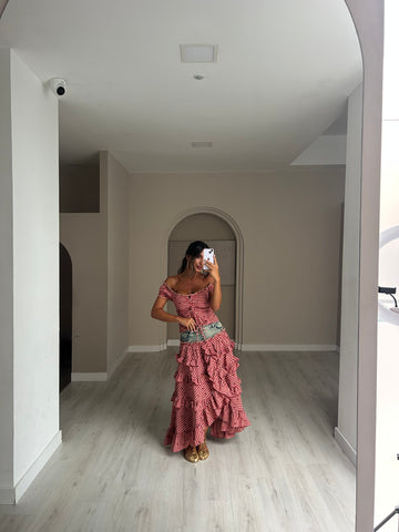 Conjunto Carmesim