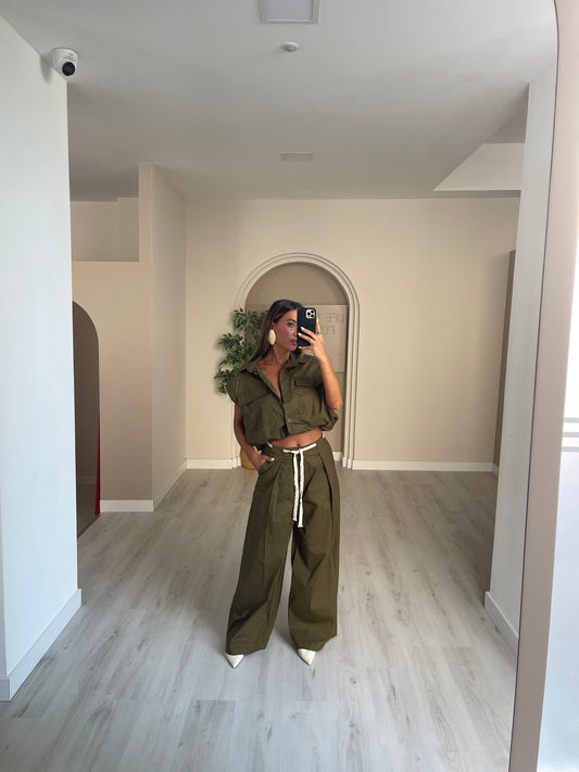 Calça em algodão c/ cinto de ráfia - Verde Tropa