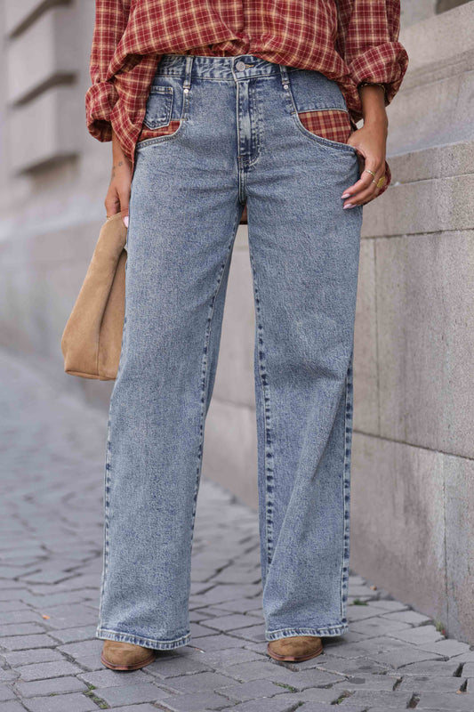 Calça c pormenor xadrez