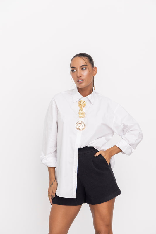camisa oversize c/ botões dourados - branca