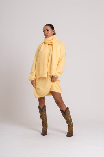 Conjunto vestido + gorro + cachecol - amarelo