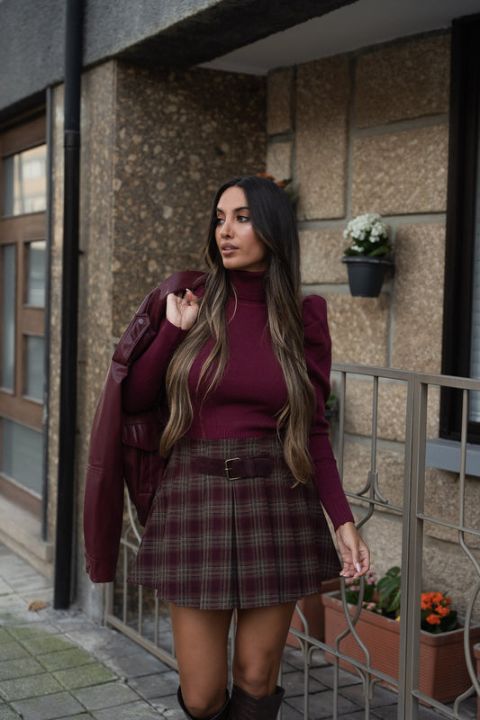 Saia-calção bordeaux c/ cinto incorporado