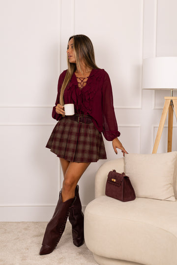 Blusa texturada c/ atilhos - bordeux