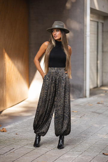 Top básico - preto