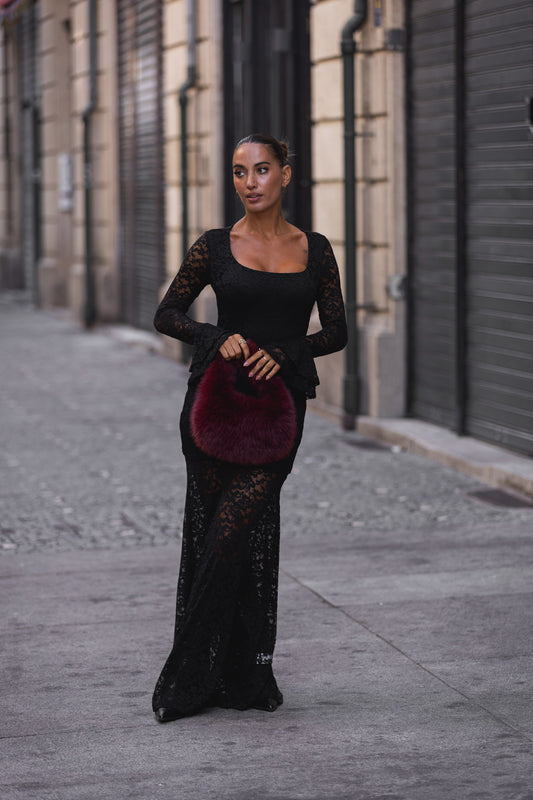Vestido Renda c/ remate com folho - preto
