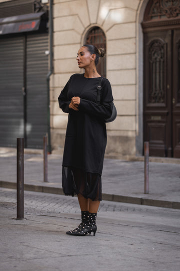 Vestido de malha c/ remate em tule - preto