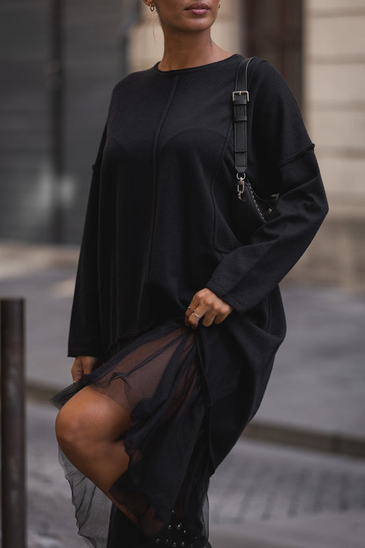 Vestido de malha c/ remate em tule - preto