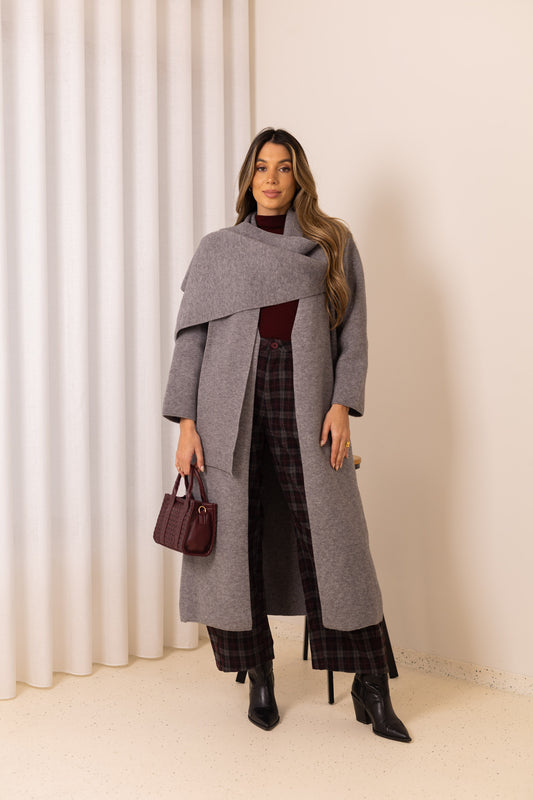 Casaco malha compacta c/ efeito cachecol - cinza