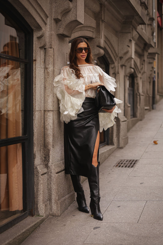 Saia-lápis ecopele - preta