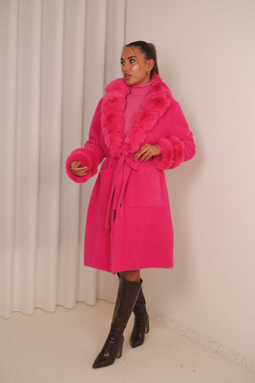 Casaco pelo comprido c/ cinto incluído - rosa fuchia