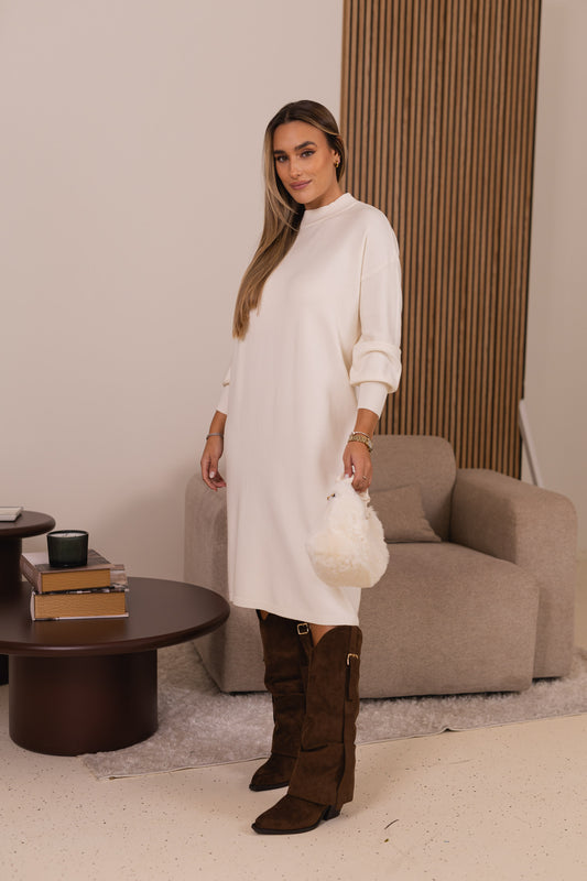 Vestido malha + carteira de pêlo - branco