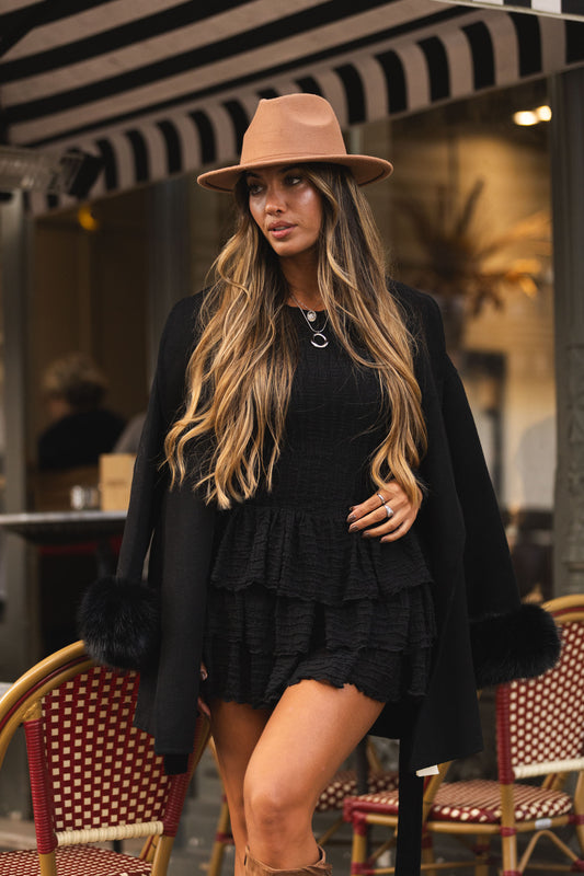 Casaco em fazenda curto - preto