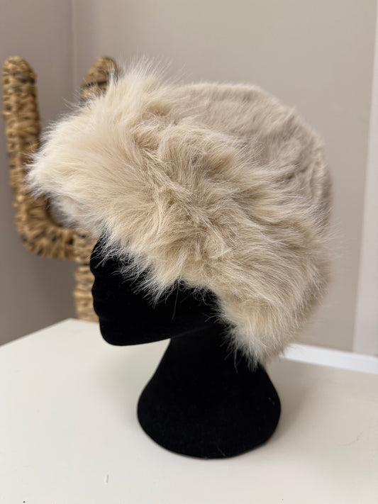 Chapéu de Pelo Comprido - Bege